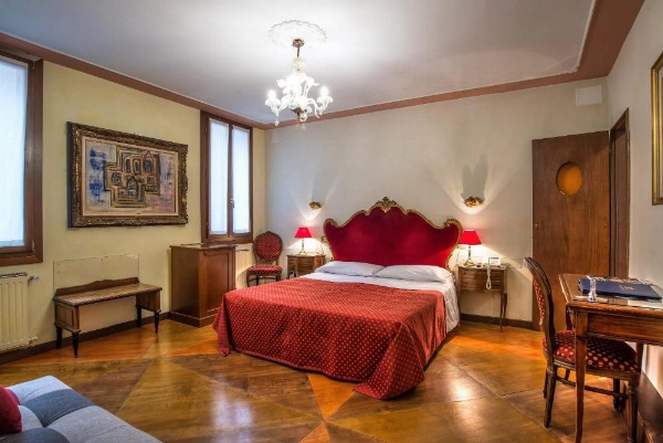 Hotel La Fenice et Des Artistes image 28